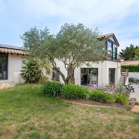 Face Pour 10 Personnes A *