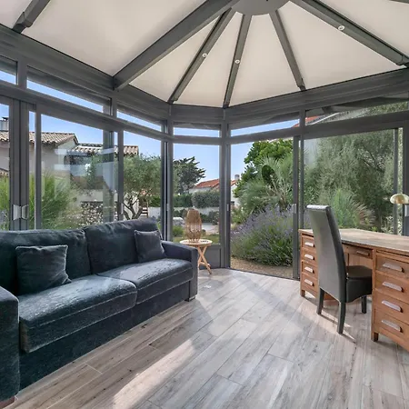 Vakantiehuis Face Pour 10 Personnes A *